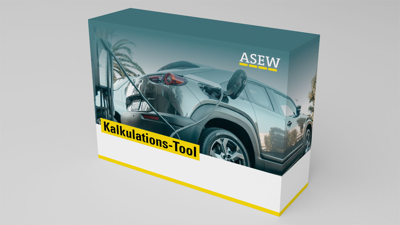 Elektroauto an öffentlicher Ladesäule