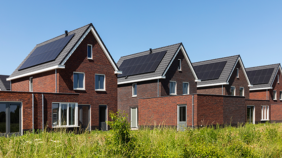 Reihenhäuser mit PV-Anlagen